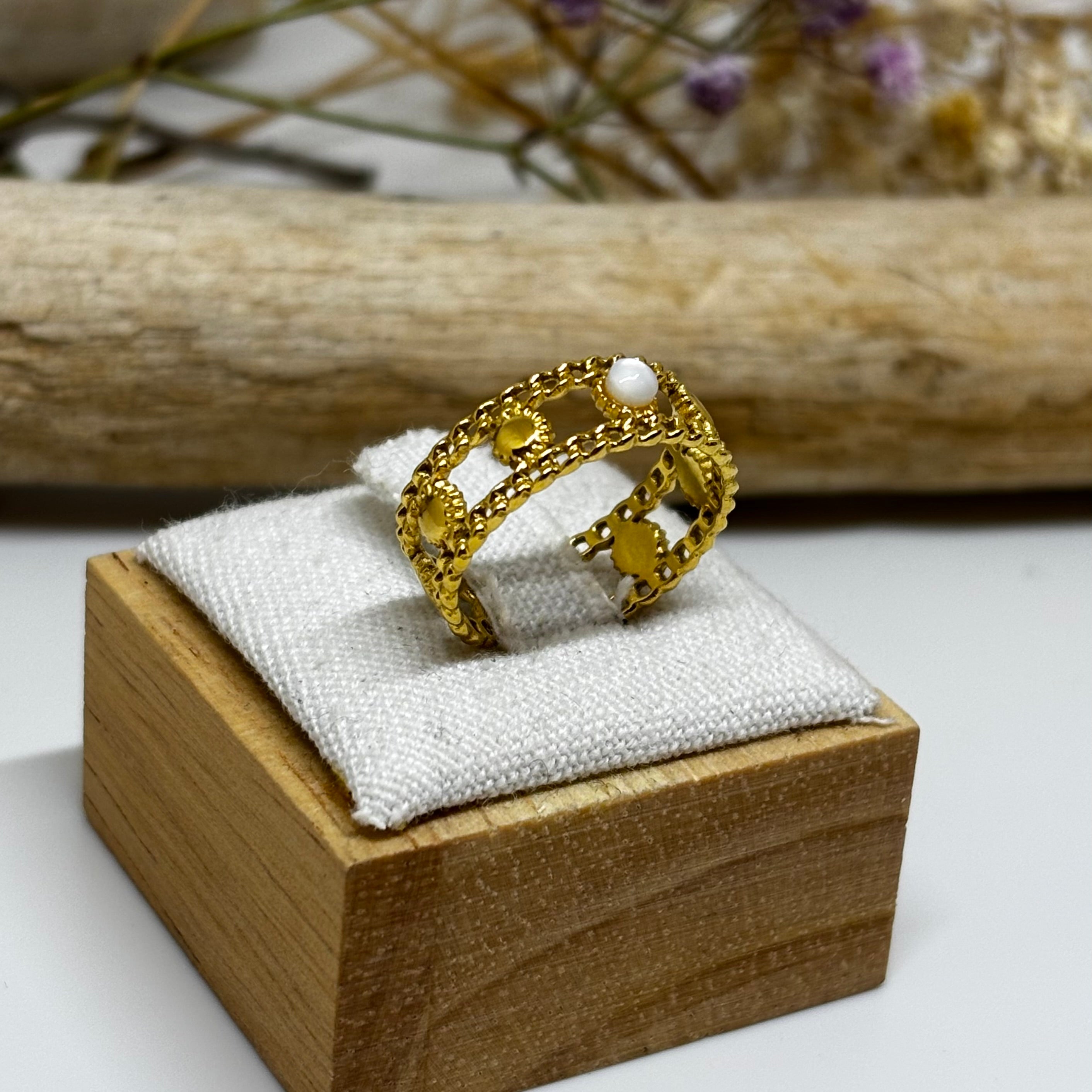 Bague dorée Bohm - Perle blanche